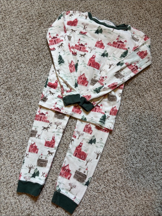 Burts Bees Other - Burt’s Bees Baby 100% Organic Cotton Two Piece Christmas Holiday Pajama Set Sz 6